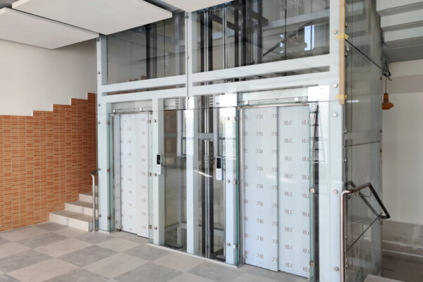 Остекление лифтовой шахты