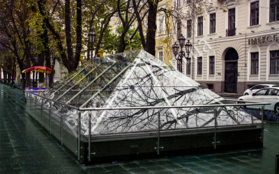 Стеклянный купол на Приморском бульваре