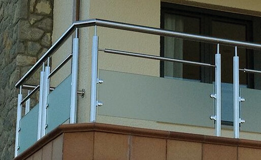 балконные перила