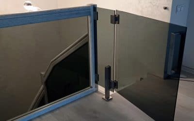 стеклянная створка лестница